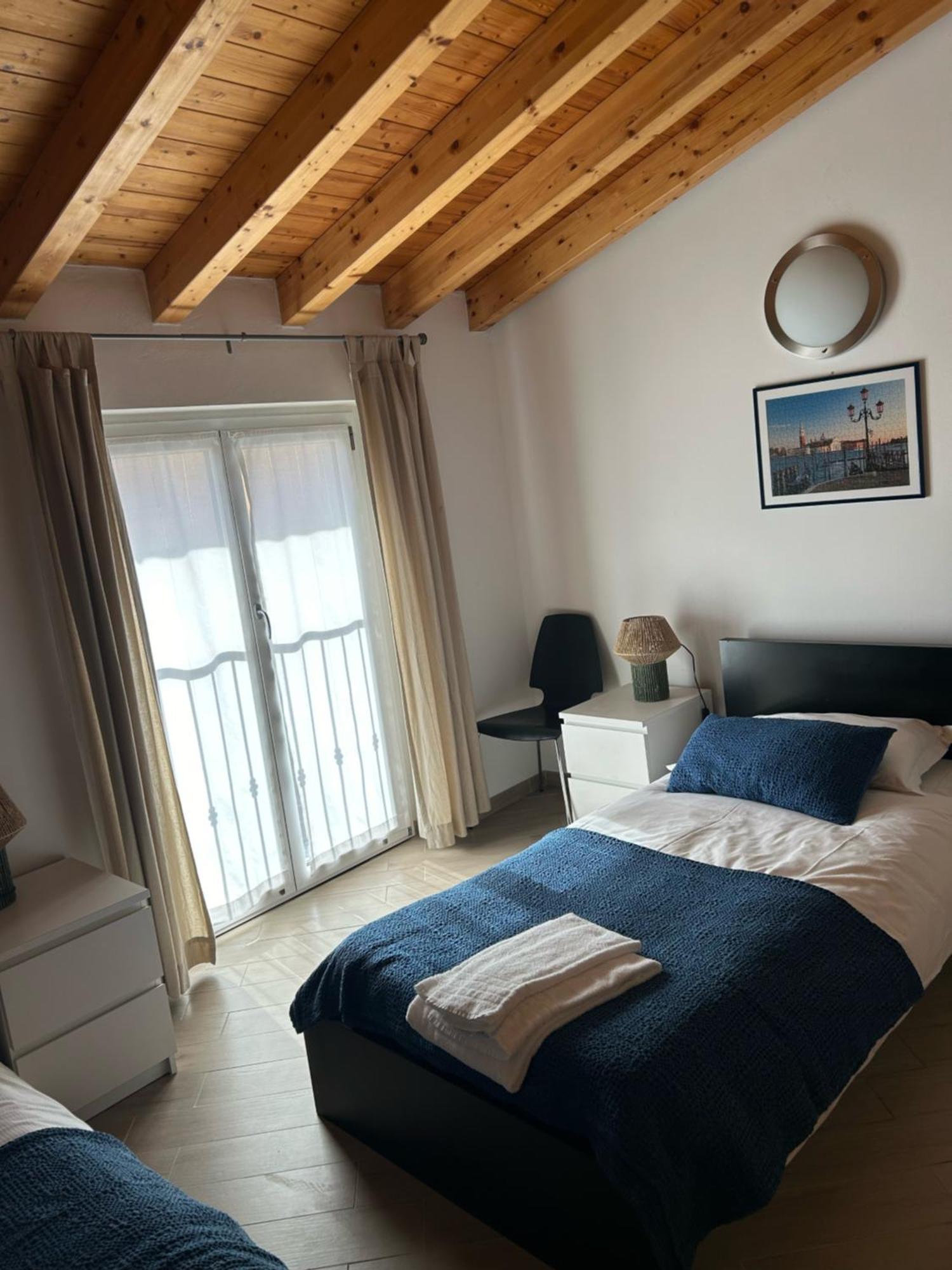 Menaggio Down Town Apartment Luaran gambar